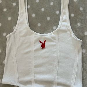 White cropped tank with embodied playboy